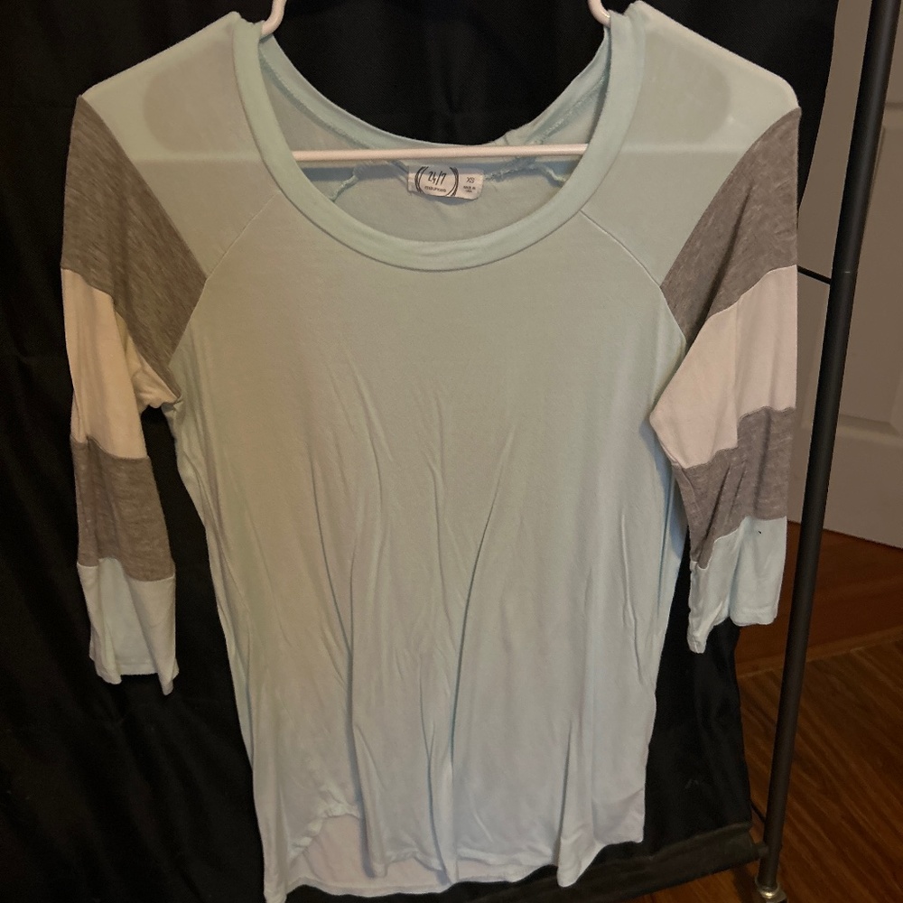 3/4 sleeve top